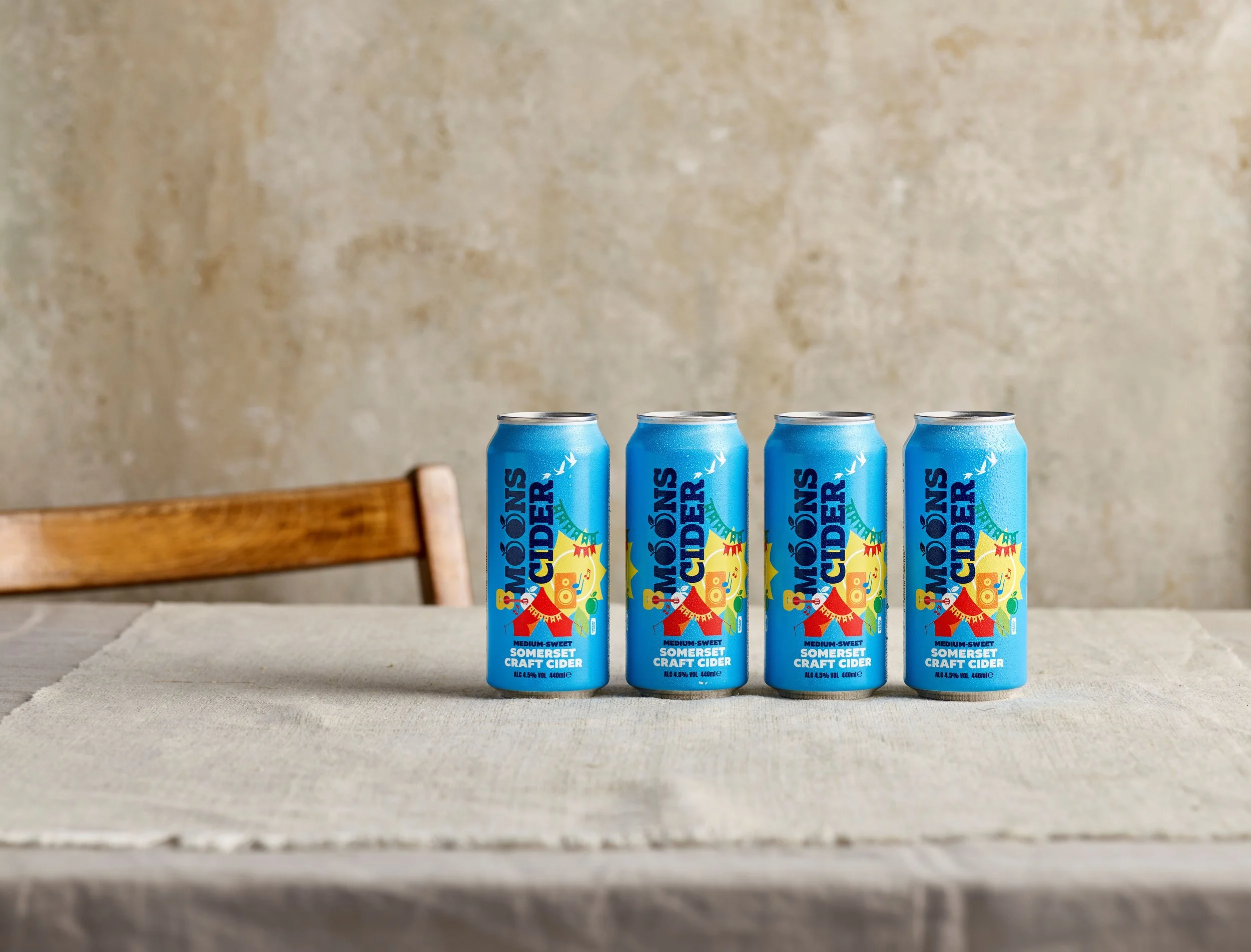 スマートフォン本体 Cider 440ml Cans, Medium-Sweet Cider — Moons Cider
